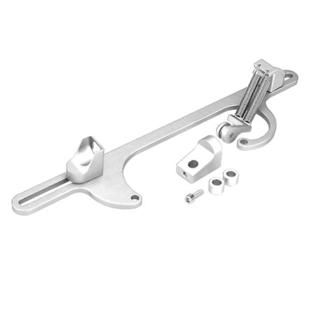 Holley 4150 & 4160 -sarjan kaasuttimen ohjausvaijerin kiinnike, alumiinista, hopea