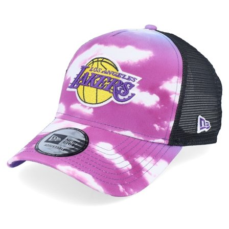 New Era - NBA Schwarz trucker Cap - Los Angeles Lakers Cloud All Over Print Purple/White/Black Trucker @ Hatstore