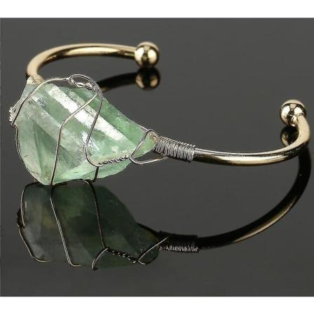 Naturstenstrådslindning oregelbunden kristallkvartsmanschett koppararmband (guldgrön fluorit)