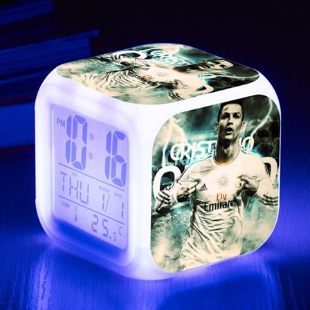 Jalkapallon MM-kisat - Ronaldo digitaalinen herätyskello, värikäs 8CM