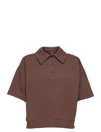 Lishars Polo Sweat T-shirts & Tops Polos Ruskea Résumé