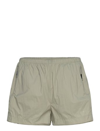 Rains | Naha Shorts | XS