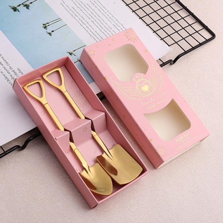 Rostfria skedar i form av spade, 2 st teskedar (guld)