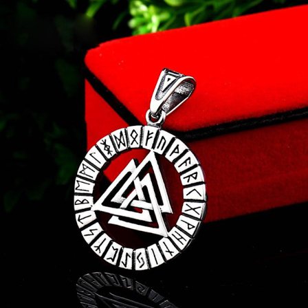 Pendant - Nordic Mythology - Valknot with runes open