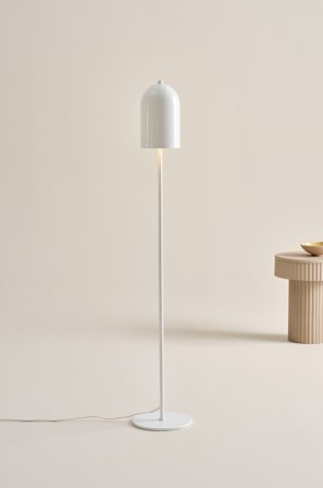 Jotex - ARA gulvlampe Hvit - Kjøp Gulvlamper hos Jotex