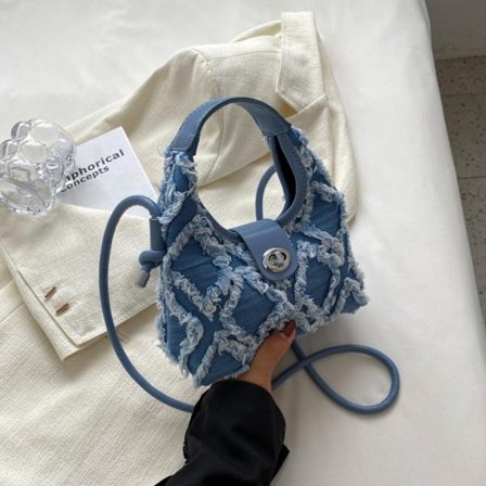 Axel Crossbody Väskor Dam Handväskor BLÅ