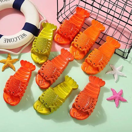 Søt Hummer Morsomme Tøfler Strand Sklisikre Sommersandaler. Mørk Rød