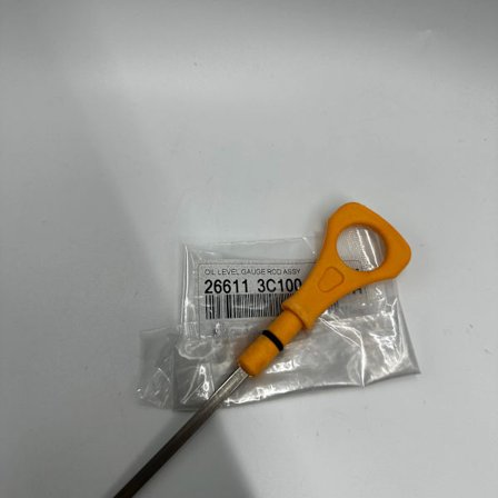 Moottoriöljyn mittatikku KIA Sorento Sedona -malleille, Hyundai Santa Fe Sonata Genesis Coupe -malleille 266113C100 26611 3C100