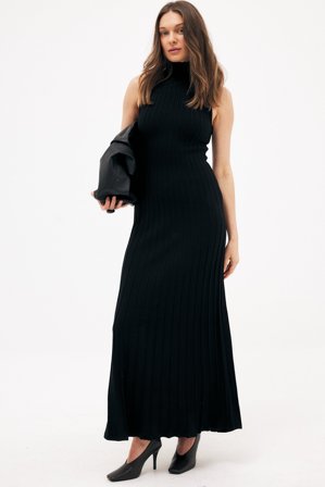 NA-KD Knitted Pleated Midi Dress - Slip-kjoler - Sort - L