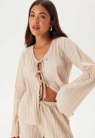 BUBBLEROOM Pleated Tie Cardigan Top Klær