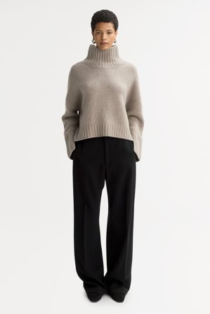 Soft Goat - Girlfriend turtleneck - Kashmirtröja dam - XS - Greige