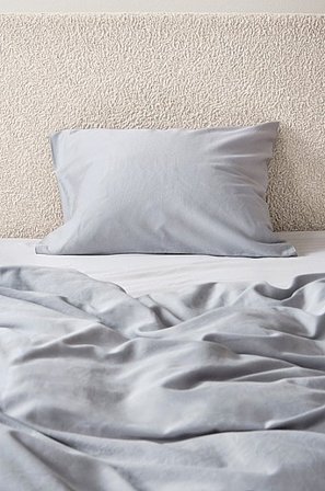 Jotex - Kussensloop Van Satijn Grijs Grijs - NEZZIE - Koop Kussenslopen bij Jotex