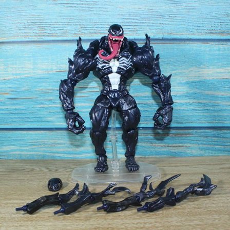 Venom figur 2 leksak Yamaguchi-stil röd massiv Eddie Venom den fantastiska Spider-Man rörlig modell prydnader (Yamaguchi Venom 5201)