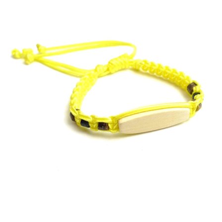 Armband för barn med namnplatta av trä Gul