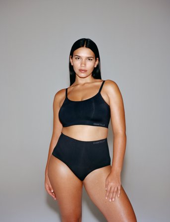 CHANTELLE Smooth Comfort Wirefree Support Bra - Black - M