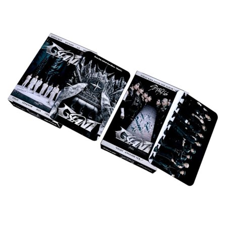 55 StrayKidsin uuden albumin GIANT-korttia tähti Felix Li Longfun ympärillä lomo-kortit