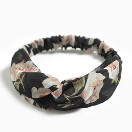 Hårband Med Vackra Blomstermönster Elastiskt Silke I 3 Modeller Black One Size