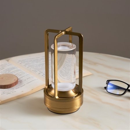 Gullfarget nordisk metall vintage oppladbar bordlampe lys lu