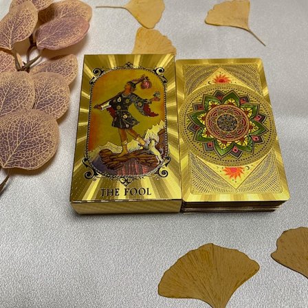 Golden Tarot 12x7cm Engelsk kortlek Klassisk för nybörjare med färgat papper Guidebok Högkvalitativa inlärningskort Runor Spådom