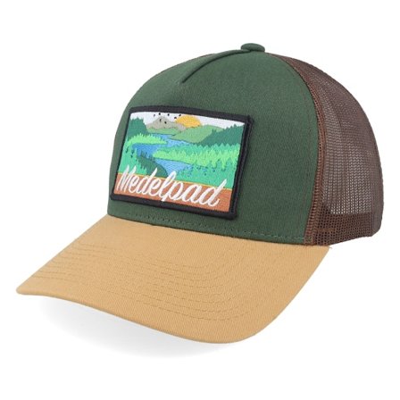 Wild Spirit - Zwart trucker Cap - Swedish Medelpad Landscape Dark Green/Brown/Wheat A-frame Trucker @ Hatstore