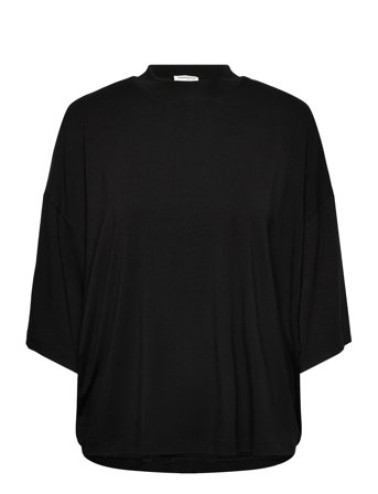 Tuva Top Black Movesgood