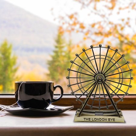 Pariserhjul Model London Eye Form Grøn Bronze Farve Metal Ornamenter til Hjemmekontor Klub Dekoration Gave
