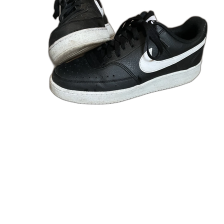 Skor Nike