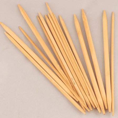 N006 - Set med 11 storlekar Strumpstickor i finaste Bambu