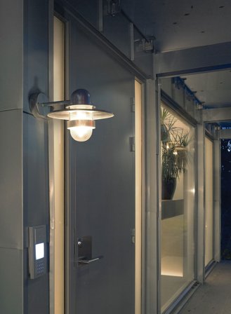 Bergen 270 utelampe - galvanisert stål