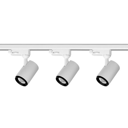 Designlight Tracky One P-807MW Spotlight 3 hvite spotlights, endestykke, skinne, Belysning