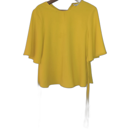 Gul blus med vida ärmar