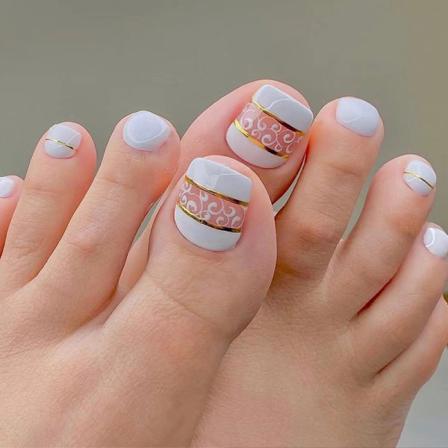 Manikyr Guld Tråd Fotplattor Nagellapp 24st
