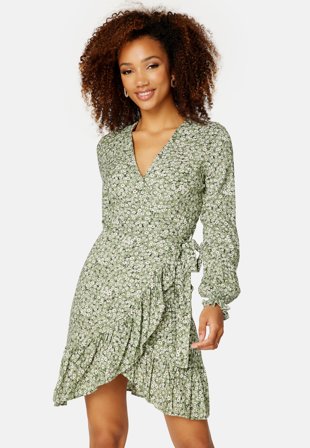 John Zack Ditsy Frilly Wrap Mini Dress Sage Ditsy Klær