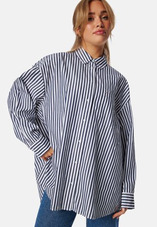 TOMMY JEANS - Tjw Ovs Pinstripe Shirt - C1g Dark Night Navy / STRIPEST - Kläder - - Bubbleroom