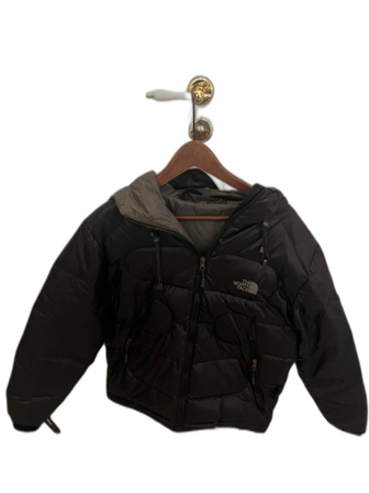 Svart pufferjacka från The North Face