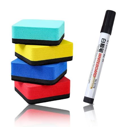 Magnetisk whiteboardsuddgummi, minitorrsuddgummi, magnetiskt whiteboardsuddgummi med tjock filtdyna, med två svarta whiteboardmarkörer, används i