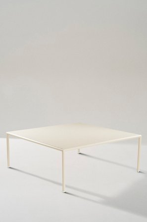 Jotex - Sofabord 110x110 Cm Beige - MENTON - Kjøp Sofabord til uterommet hos Jotex