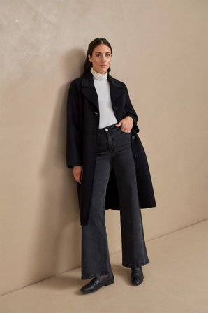 Cellbes of Sweden - Uldfrakke Premium i sort til damer i størrelse 50/52