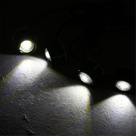 4-i-1 LED Nødlys for Bil med Fjernkontroll