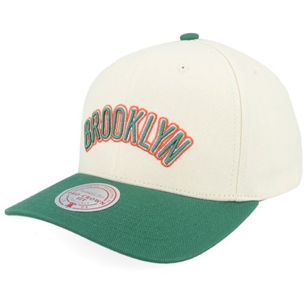 Mitchell & Ness - Beis adjustable Gorra - Brooklyn Nets Green Orange Pro Crown Cream/Green A-Frame Adjustable @ Hatstore