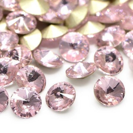50 Koniska Swarovski kristaller för inlägg Ø 6 mm Rosa