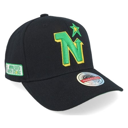 Mitchell & Ness - NHL Black adjustable Czapka Z Daszkiem - Hatstore Exclusive x Minnesota North Stars Wordmark Black/Green Adjustable @ Hatstore