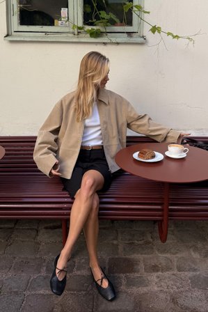 NA-KD Veste zippée en imitation daim - Vestes en similicuir - Beige - EU 44