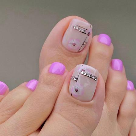 Manikyr Lila Tånagel Rhinestones Nagellapp 24st