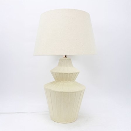 Keramisk bordlampe med beige linnedskærm, 35x35x58cm