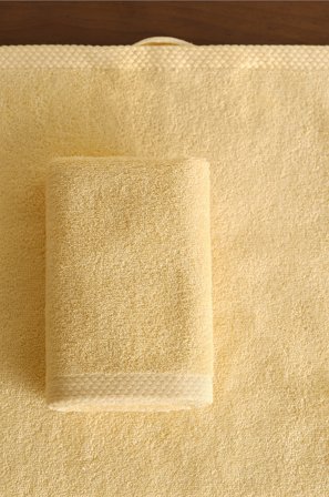 Jotex - Håndkle Med 2-pakk 30x50 Cm Lys gul - DARCY - Kjøp Håndklær hos Jotex