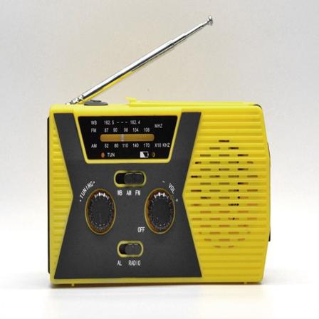Eurooppalainen standardi keltainen käsikampi radio maailman vastaanotin selviytymisvaruste aurinkoradio käsikampi generaattori hätäradio taskulamppu