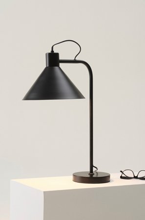 Jotex - COLMAR bordlampe Svart - Kjøp Bordlamper hos Jotex