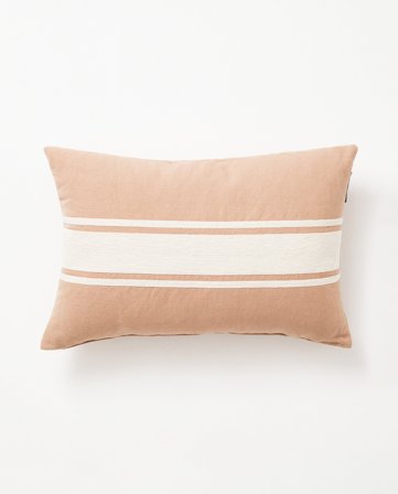 Lexington Stribet pudebetræk med broderi i midten i hørblanding 40x60