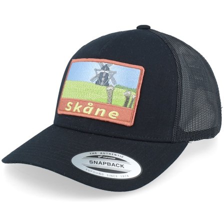 Wild Spirit - Sort trucker Kasket - Swedish Skåne Landscape Patch Black A-Frame Trucker @ Hatstore
